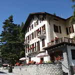 Hotell Hermitage 2*