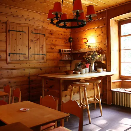 Hermitage Hotell 2*